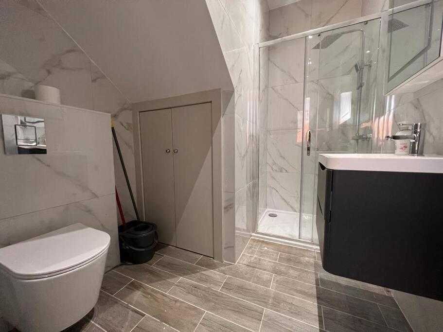 Star London Finchley Road 1-Bed Sanctuary Daire Dış mekan fotoğraf